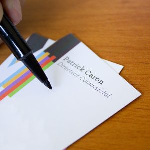 Tarjetas simple clásica sin barniz